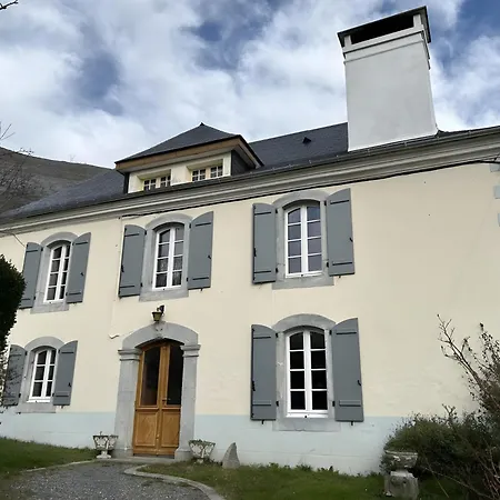 Maison Le Pic Holiday home Salles (Hautes-Pyrenees)