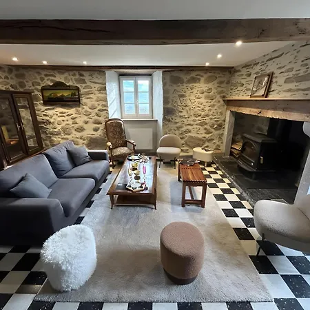 Holiday home Maison Le Pic Salles (Hautes-Pyrenees)