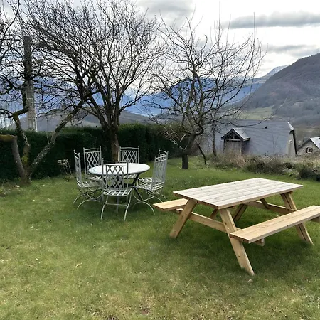Maison Le Pic Holiday home