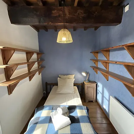 Holiday home Maison Le Pic